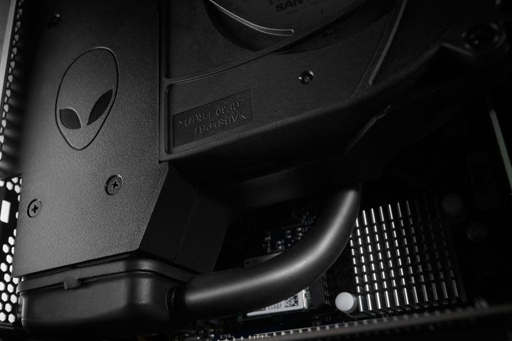 alienware refreshes x51 and notebook lineup with overclocking usb 3 1 alienwarex51