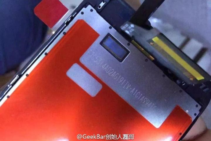 see the first photos from iphone 6s production line leak