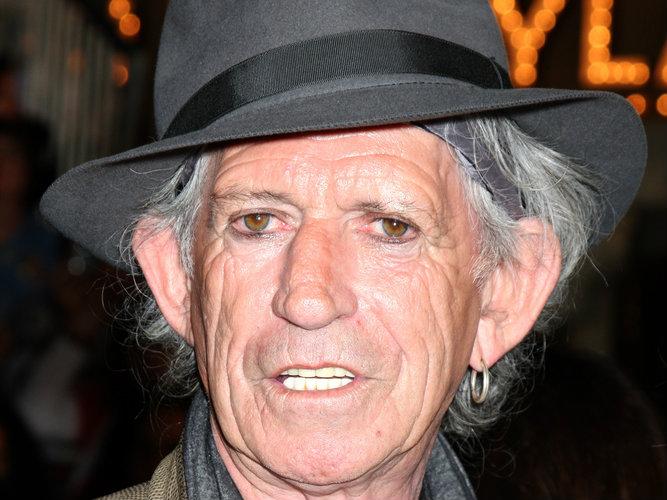 keith richards bashes beatles sgt peppers