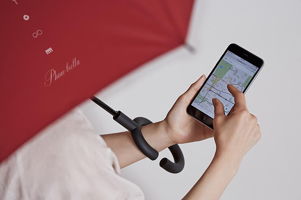 the phone brella allows you to text whatever is really not that important in rain kt designs 3
