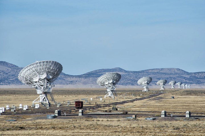 snowden aliens encryption 1024px very large array 2012