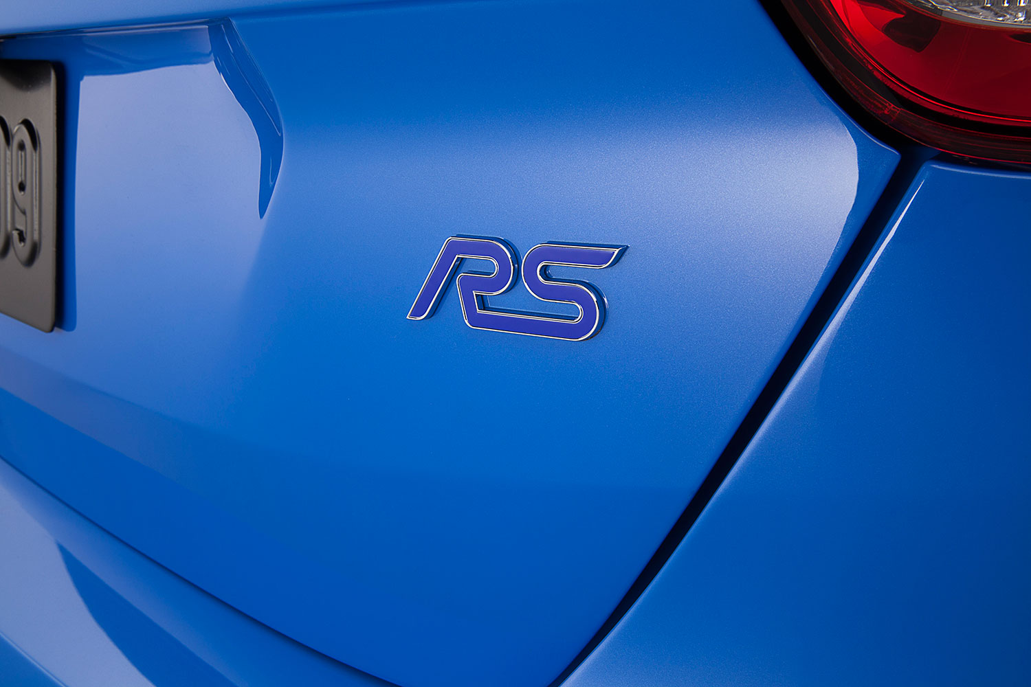 ford focus rs pricing performance specs news 16fordfocusrs 09 hr