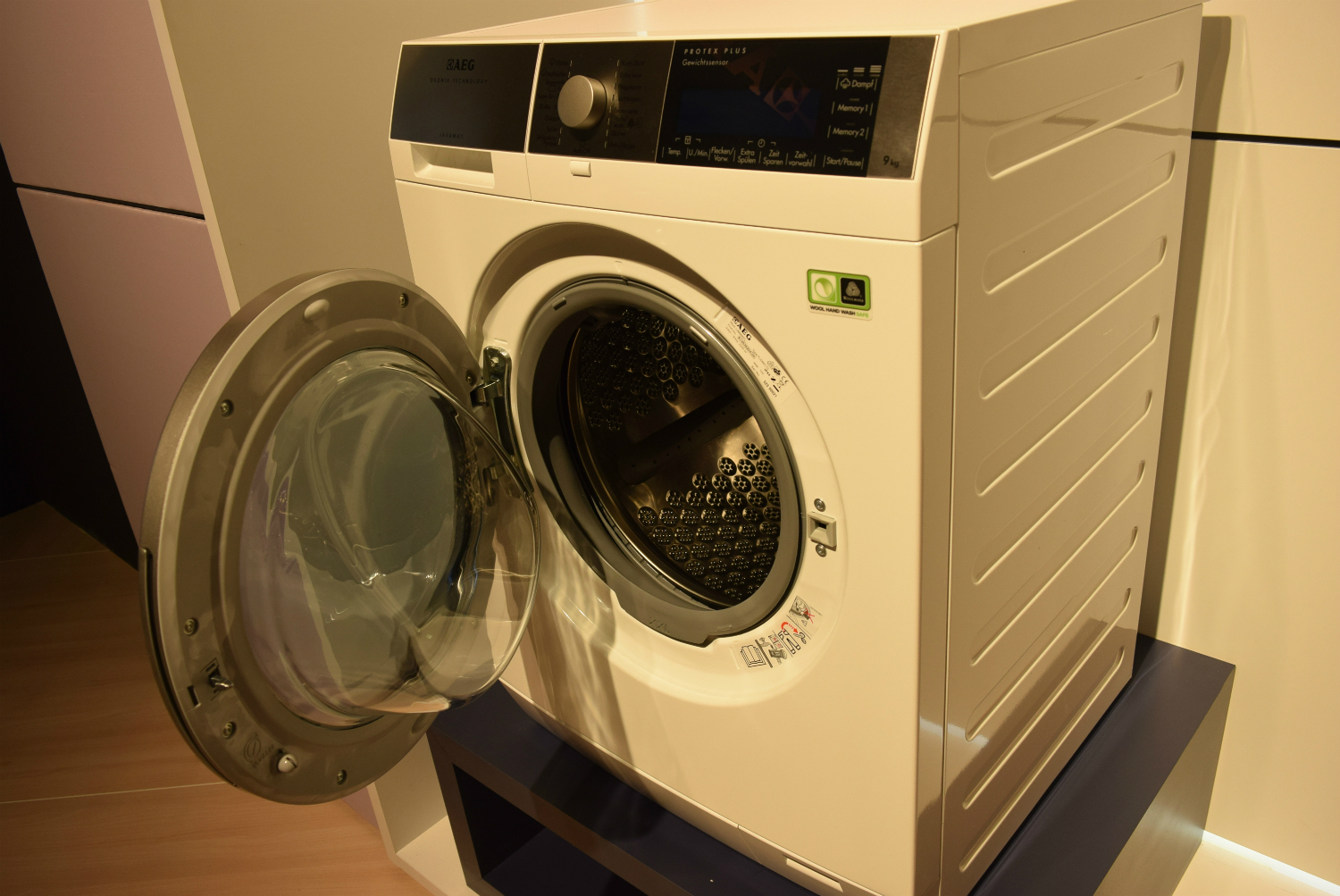 cool washers and dryers from ifa 2015 aeg washer dryer with woolmark
