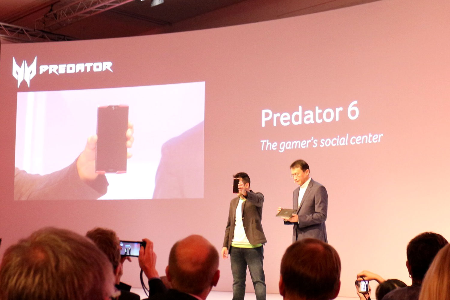 acer predator 6 gaming smartphone news 2