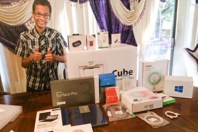 microsoft gives ahmed mohamed package of gifts