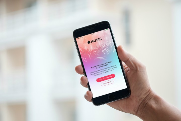 apple music 10 million paid subscribers
