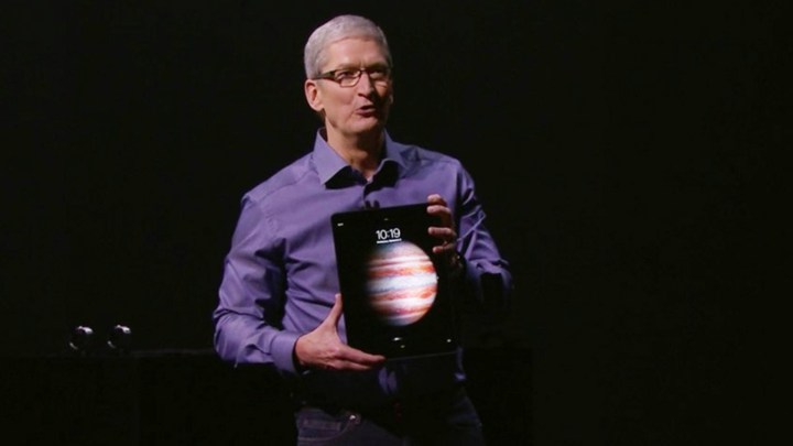 apple ceo preinstalled apps applecleanthumb