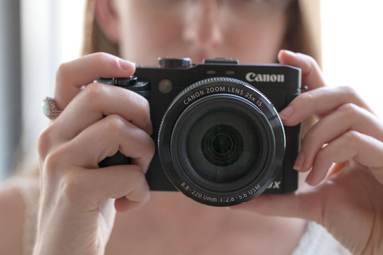 Какую цифровую камеру выбрать. Canon POWERSHOT g3 x. Canon 14 Camera. Крутой фотоаппарат. Идеальный фотоаппарат для начинающего фотографа.