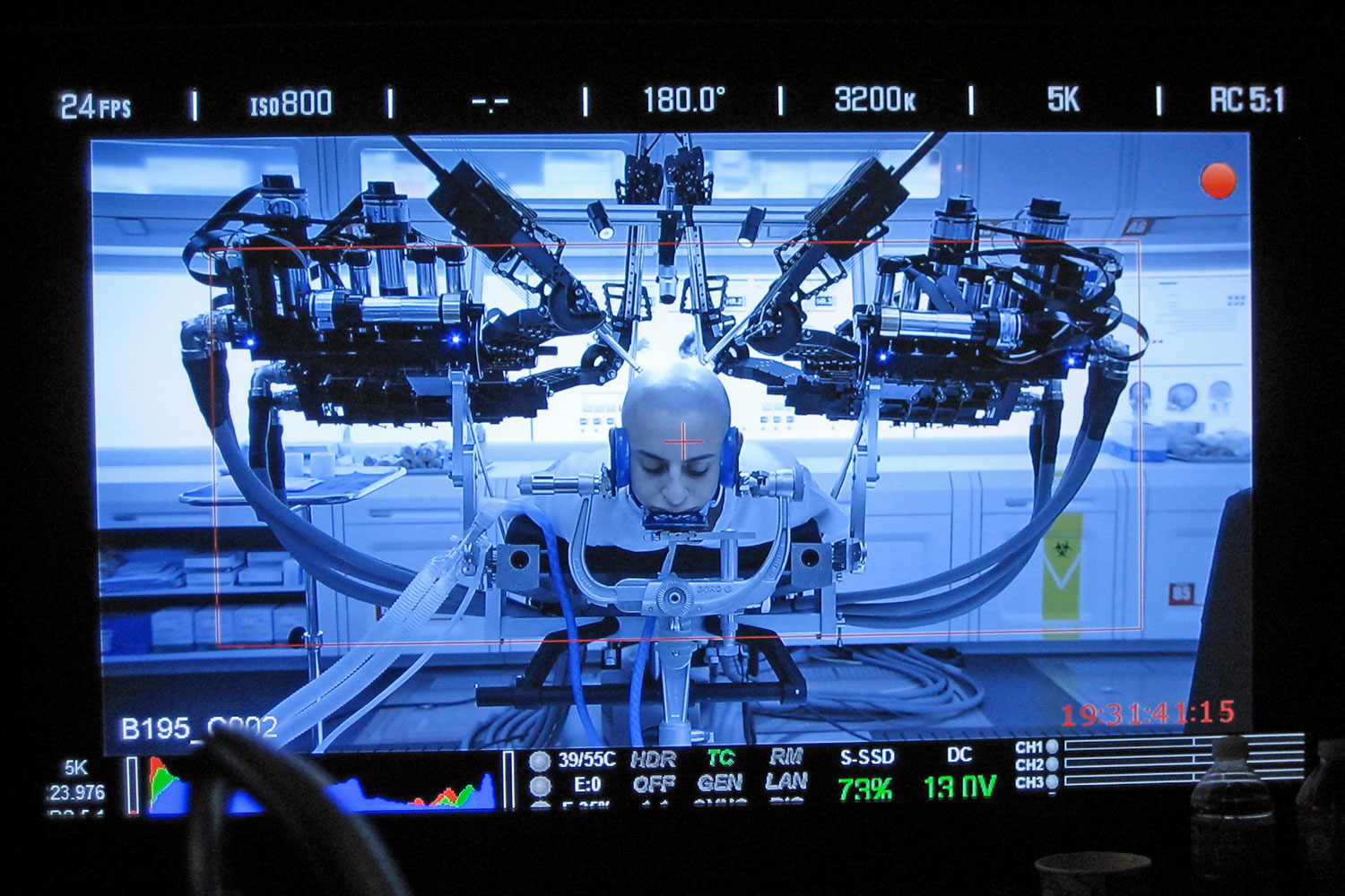sci fi gadgets that are real ender  s game uses a robot surgeon