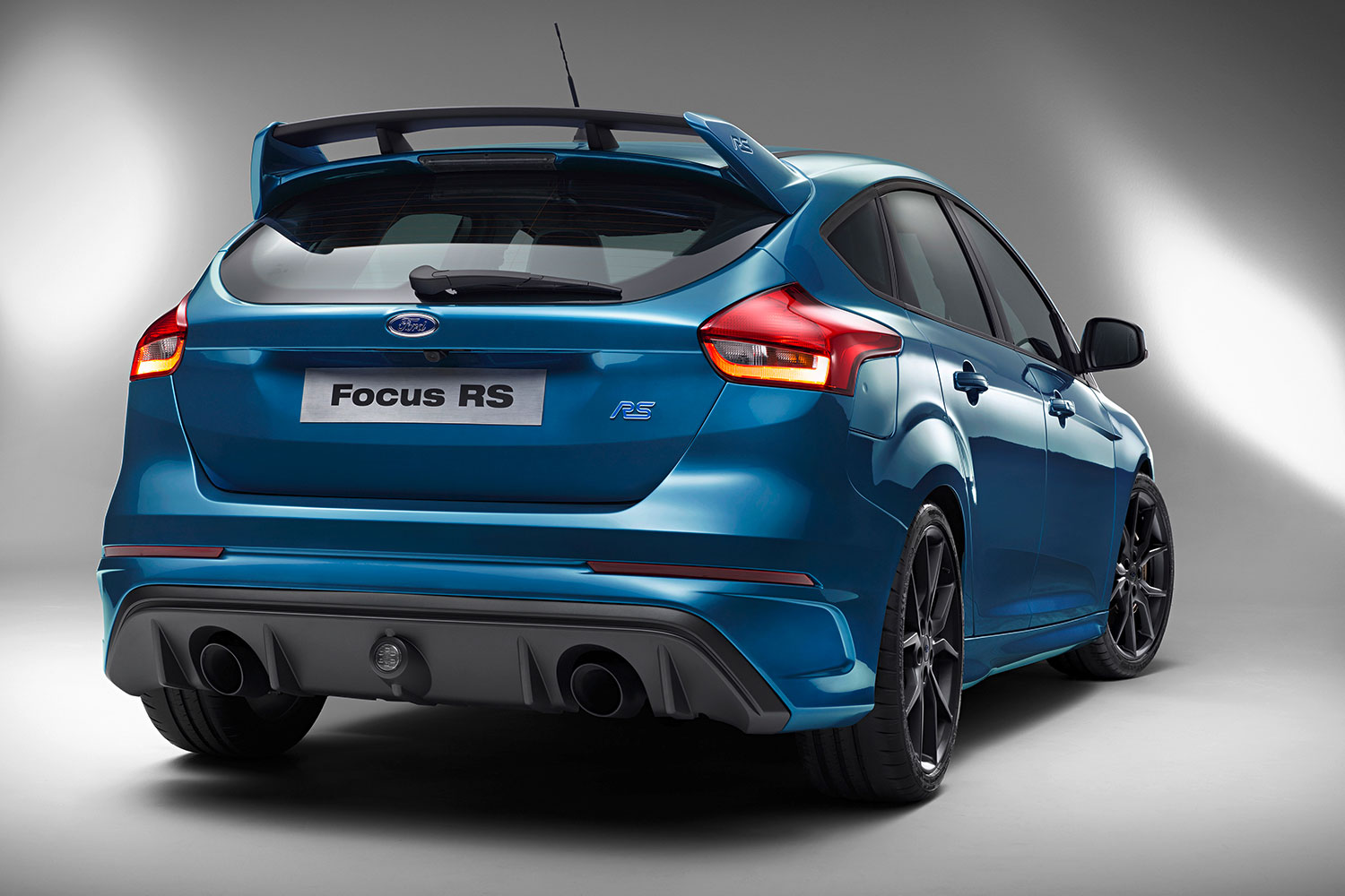 ford focus rs pricing performance specs news 07