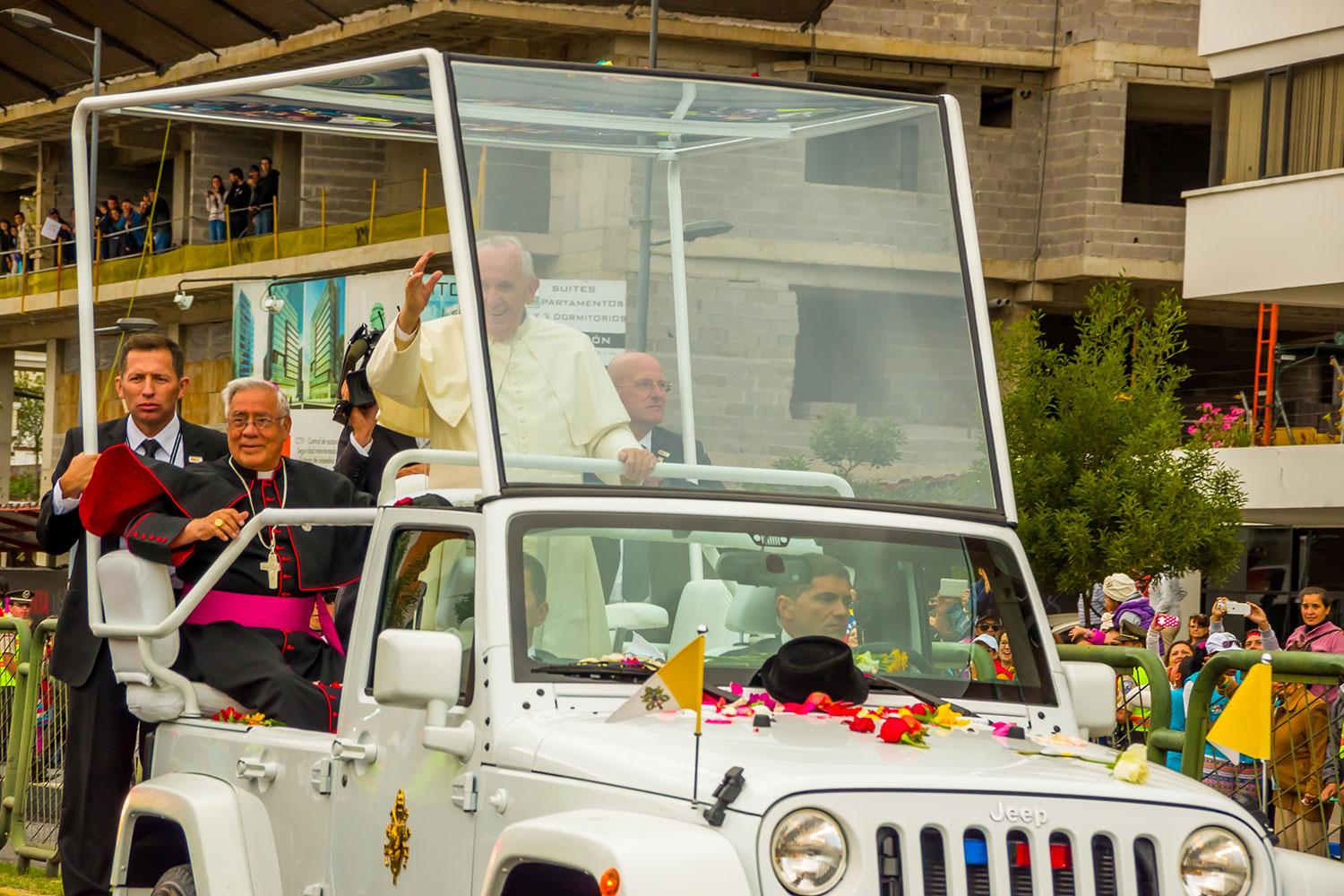10 sweet popemobiles that will make you wish held the keys of heaven jeep wrangler  2015