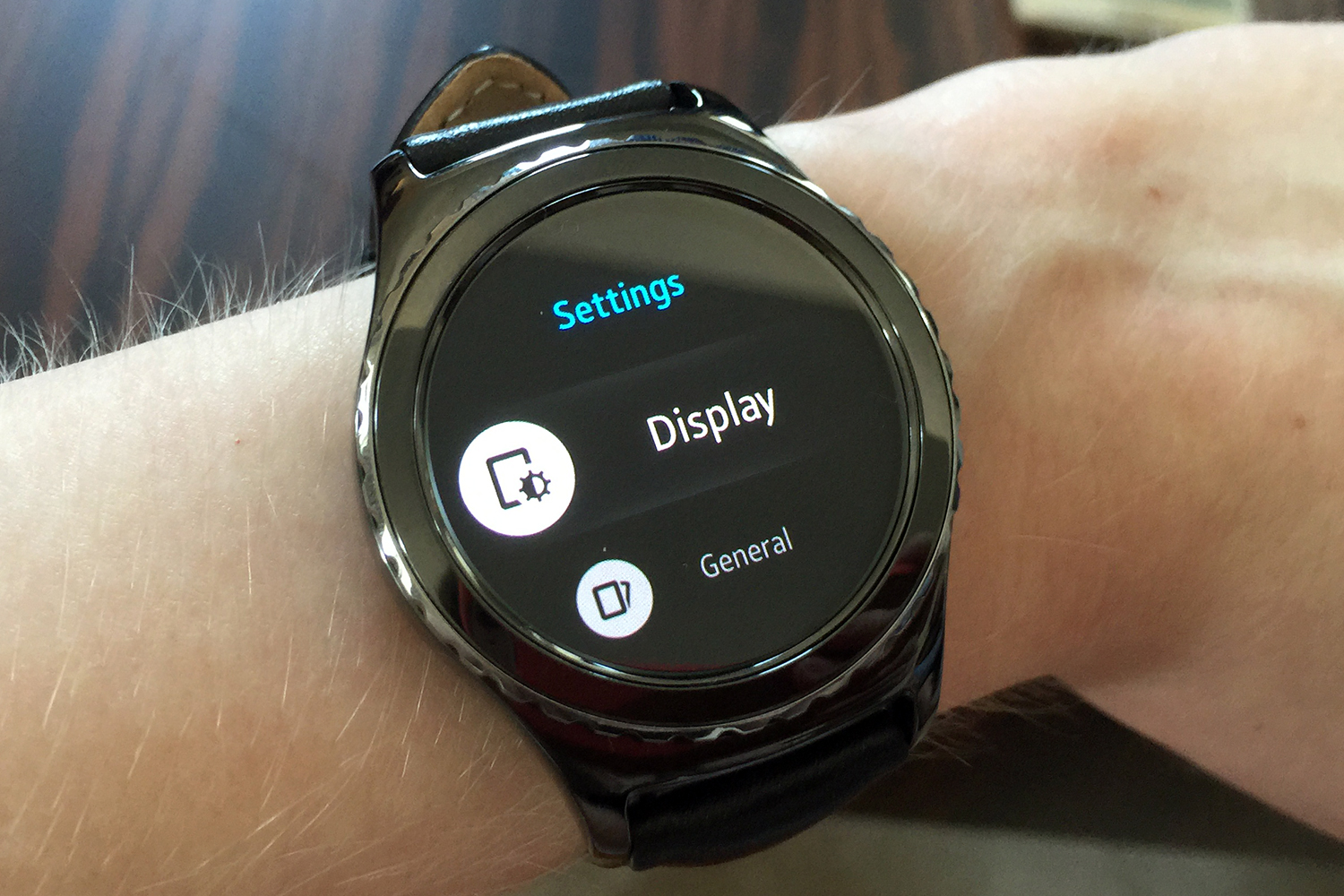 samsung gear s2 hands on classic 5344