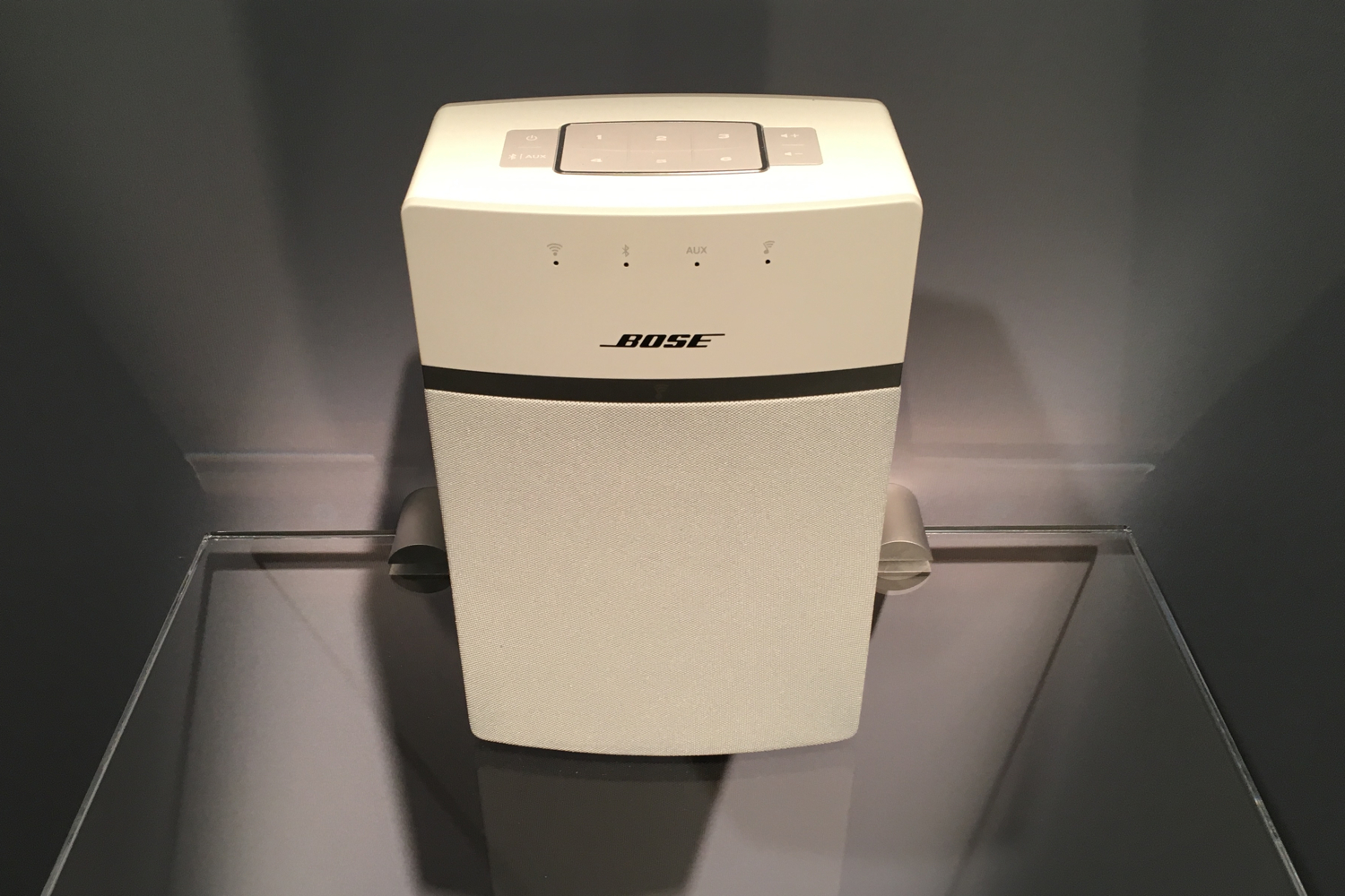 bose adds affordable but powerful bluetooth speaker to soundtouch wireless system soundtouch10 1