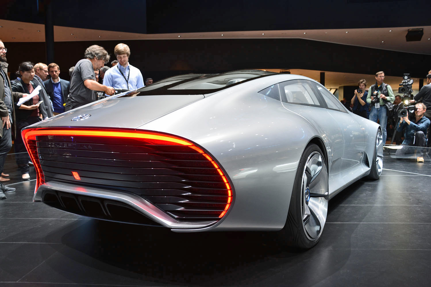 mercedes benz intelligent aerodynamic automobile pictures frankfurt iaa concept 7