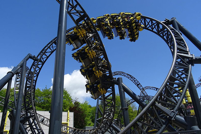 biggest rollercoasters in the world smiler2