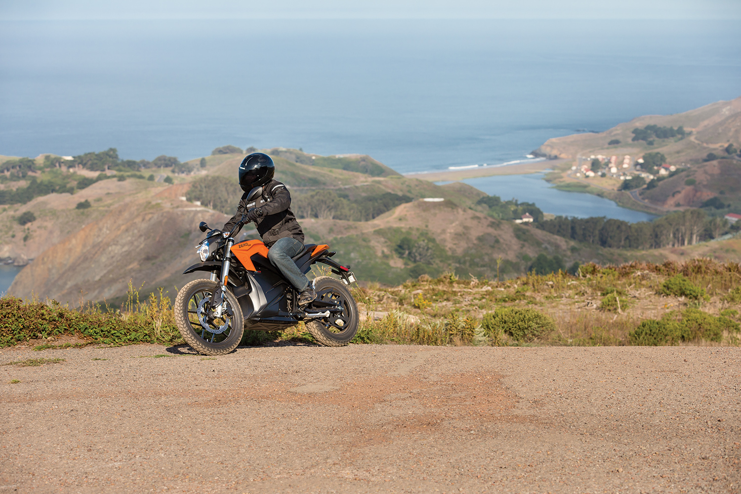 zero motorcycles introduces new models 2016 ds action 16 4800x3200 press