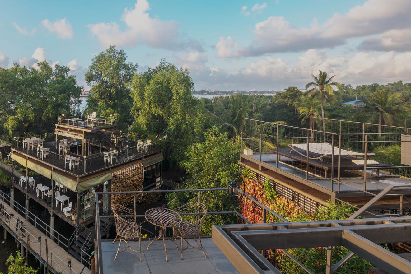 the bangkok tree house hotel lets guests sleep under stars resort 16