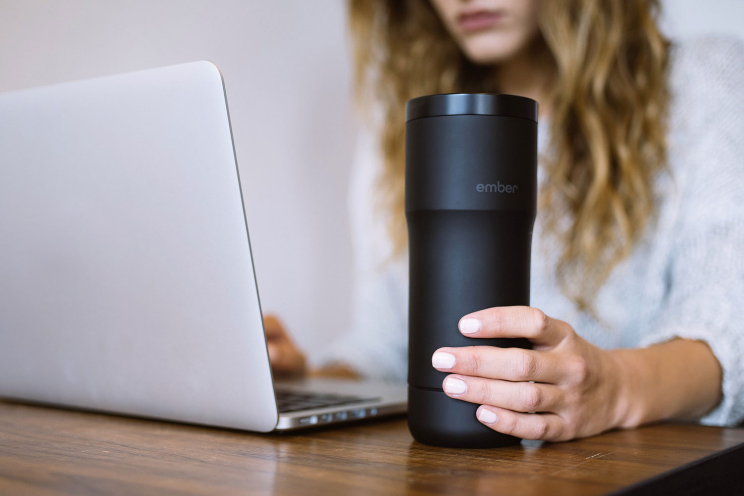 ember smart mug lifestyle6