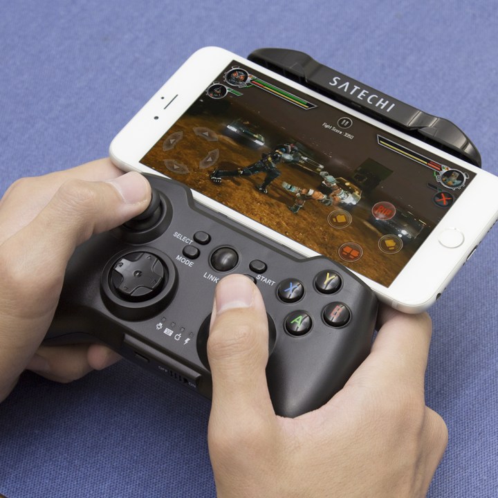 the satechi gamepad is swiss army knife of bluetooth controllers wireless 06