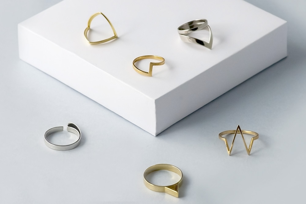you can design and 3d print your own gold silver jewelry with trove rings banner sm