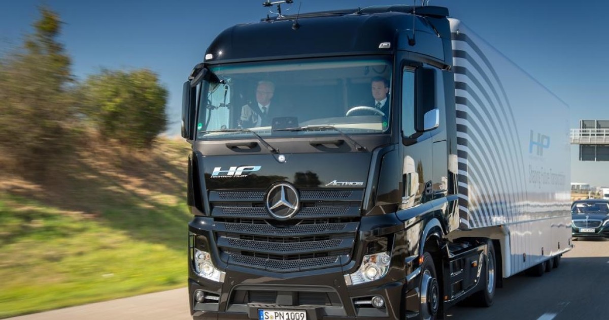 Mercedes Self-Driving Actros Semi Truck, Pictures, Specs