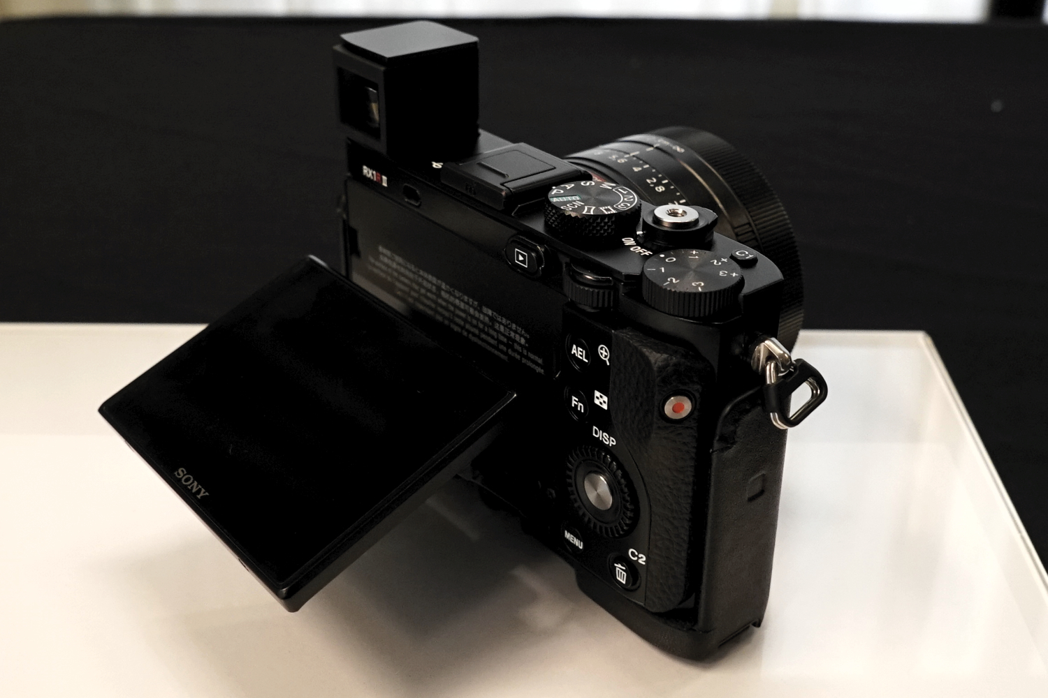 sony cyber shot rx1r 2 rx1r2 preview 8