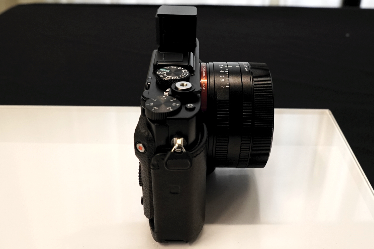 sony cyber shot rx1r 2 rx1r2 preview 9