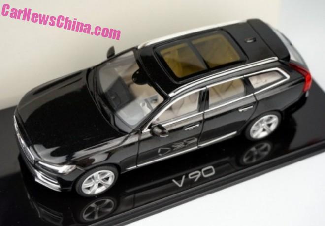 Volvo V90 station wagon 1/43-scale model