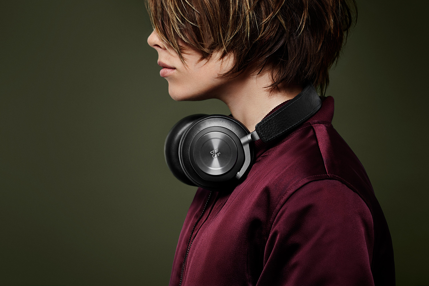 bang olufsen h7 headphones video review b o beoplay 004