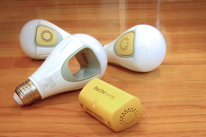 the beon bulb uses battery power during outages light
