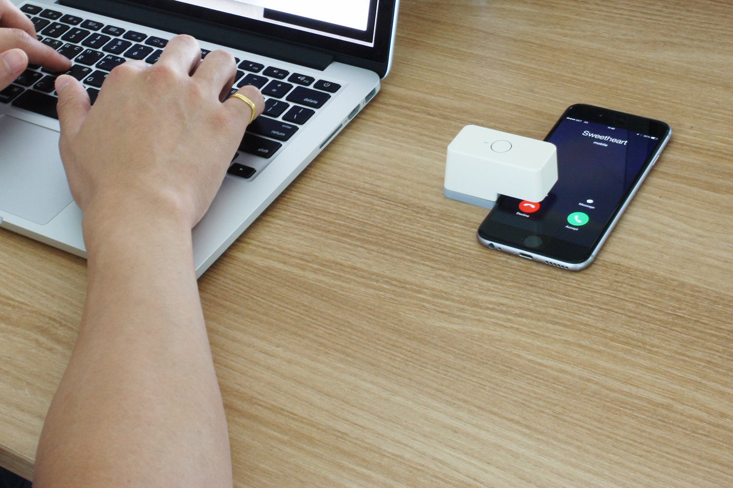 microbot push automates smart home devices gadgets on iphone
