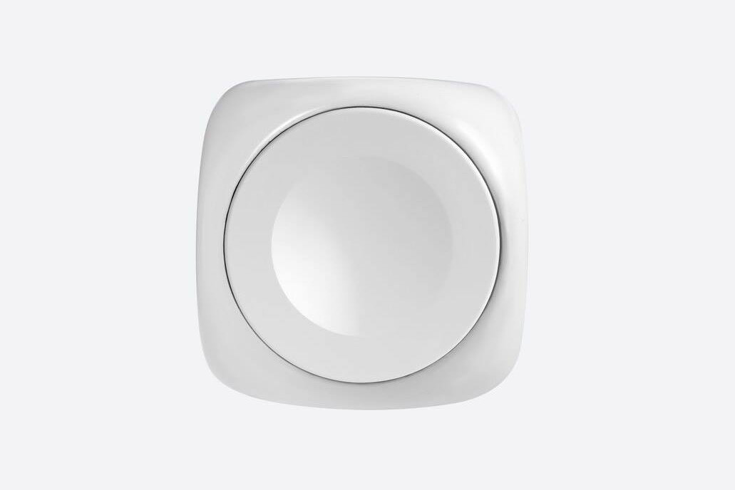 joostcube is the tiny apple watch charger that will keep your gadget juiced 4