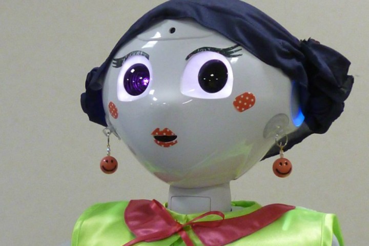 check pepper robot looks like wig makeup 1