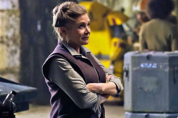 carrie fisher dead at 60 star wars the force awakens