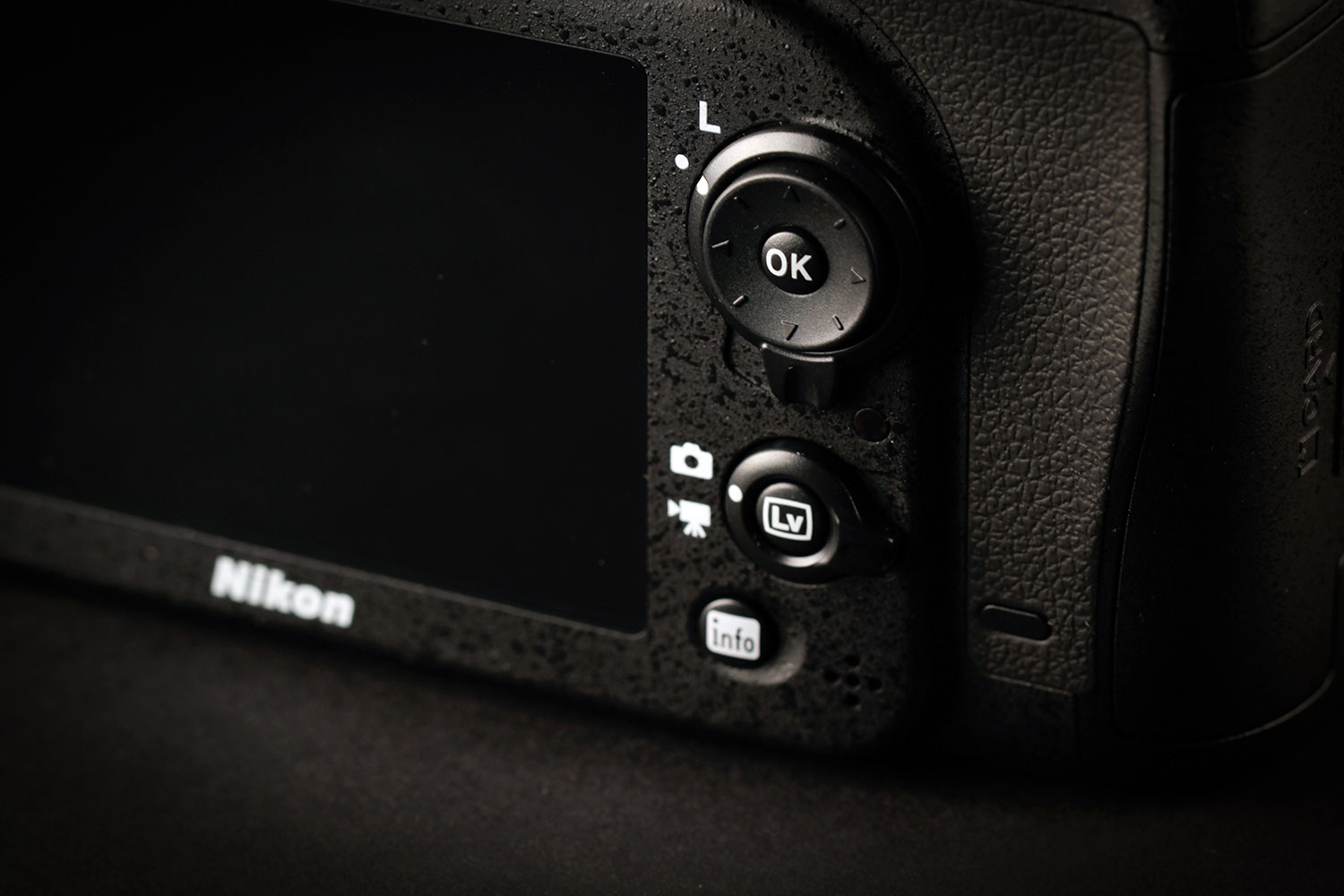 Nikon D7200