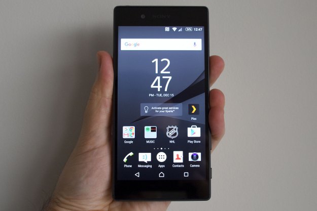 sony xperia z5 review in hand