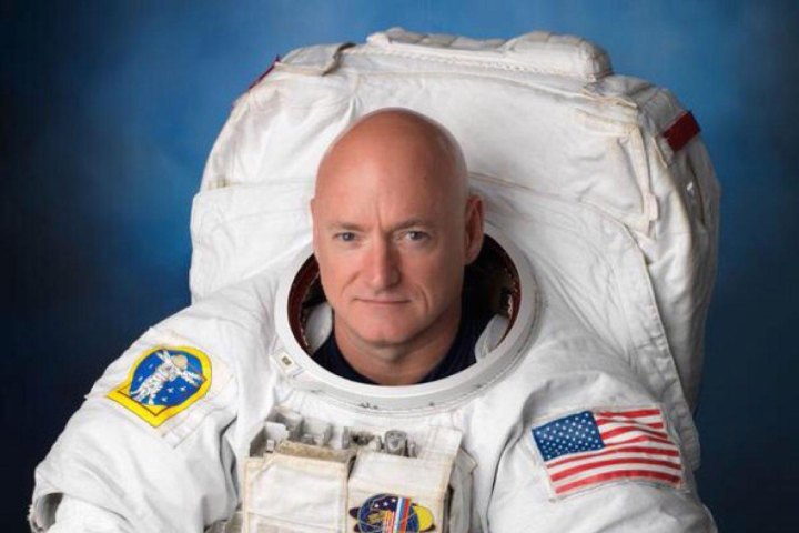 scott kelly retires astronaut nasa space exploration