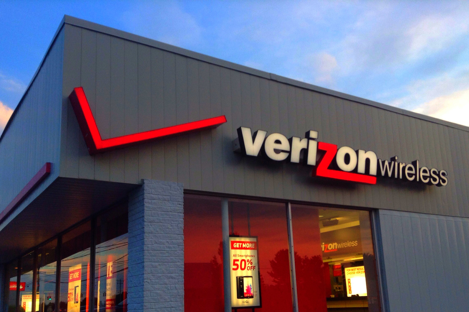 Verizon Opens Summer Enrollment For Total Mobile Protection Plan