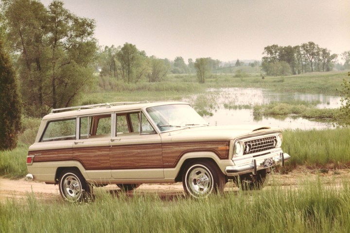 Jeep Wagoneer