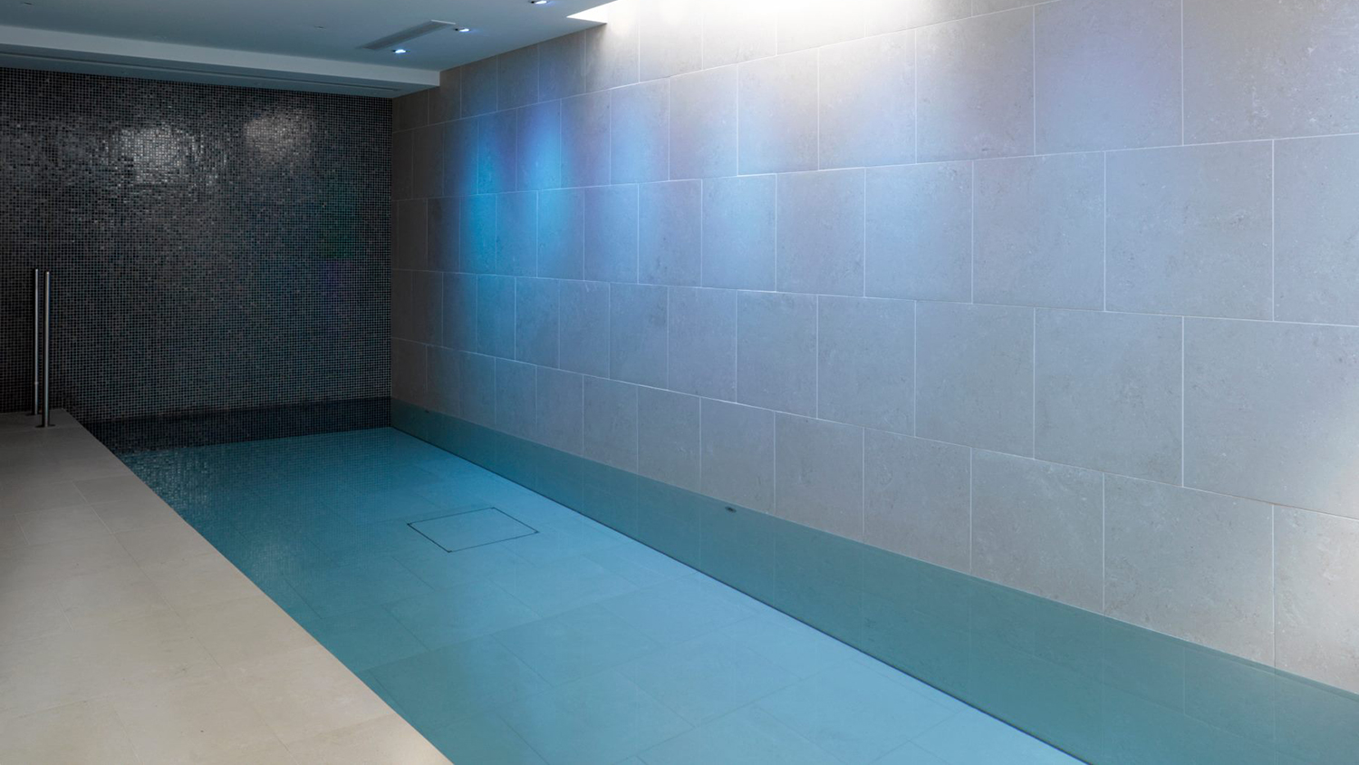 hydro floors raise and lower to make hidden swimming pools hydrofloors 0010
