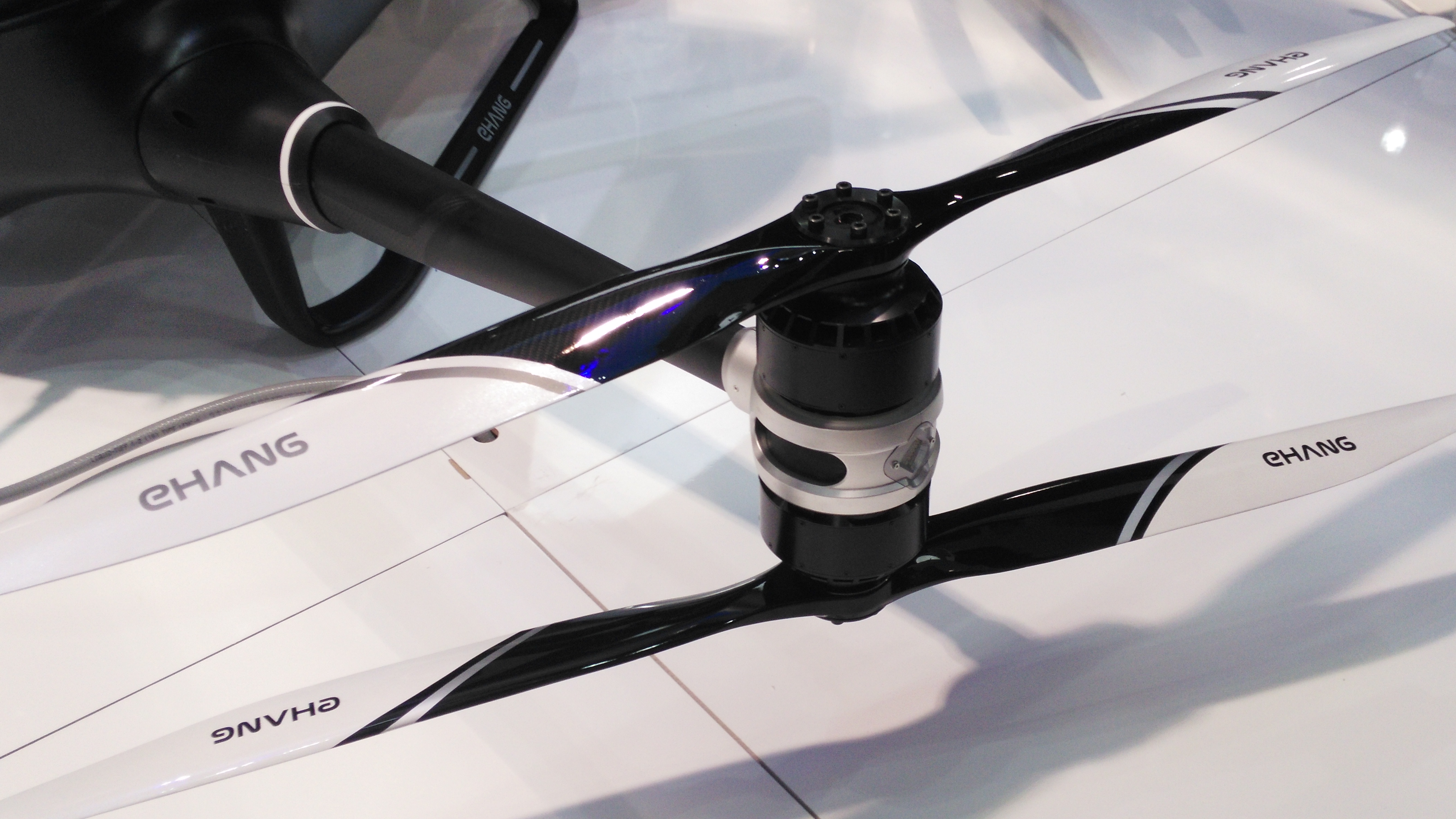 ehang 184 drone flying taxi ces 2016 img 20160106 114434 jpg