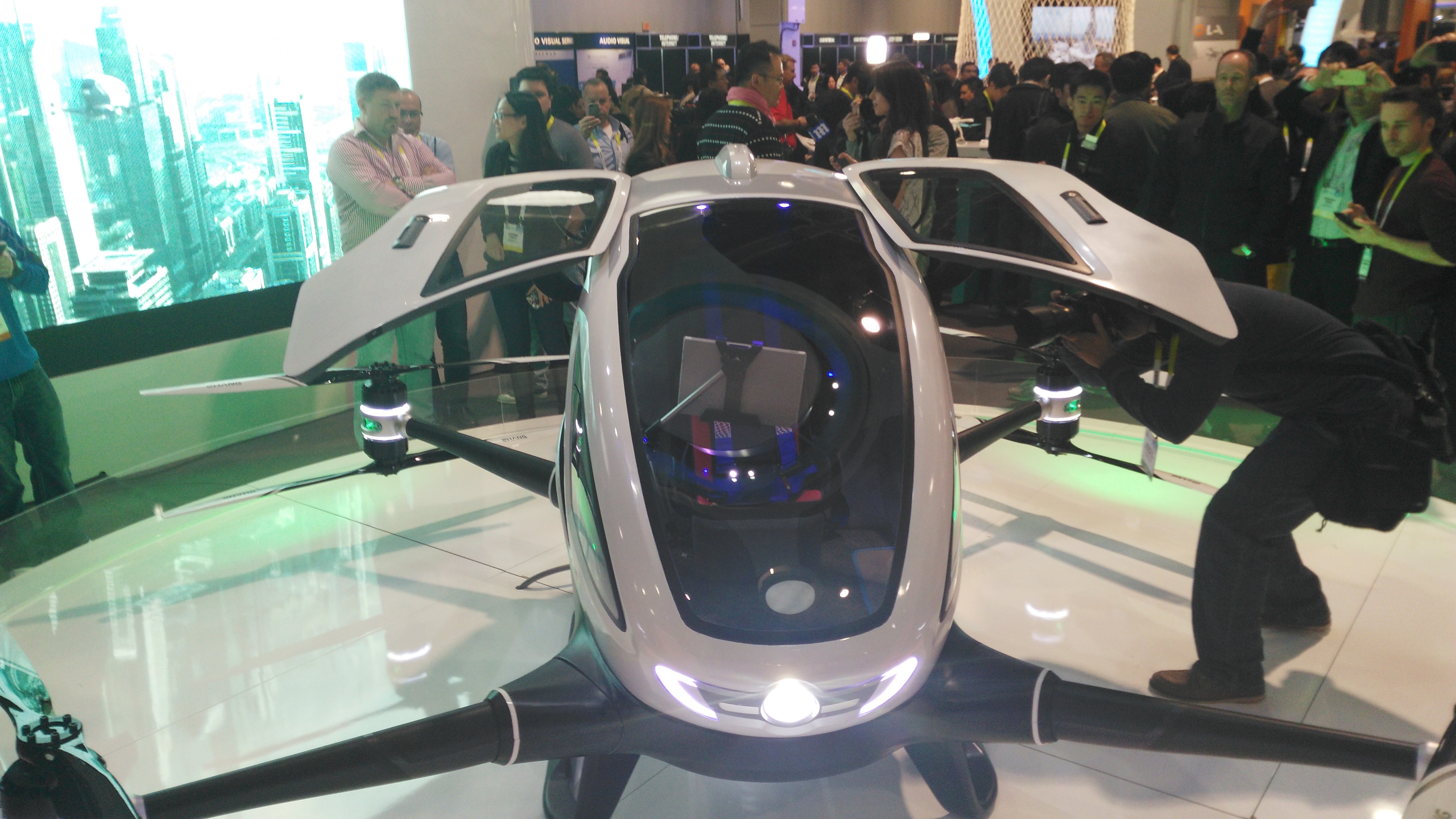 ehang 184 drone flying taxi ces 2016 img 20160106 121947 jpg