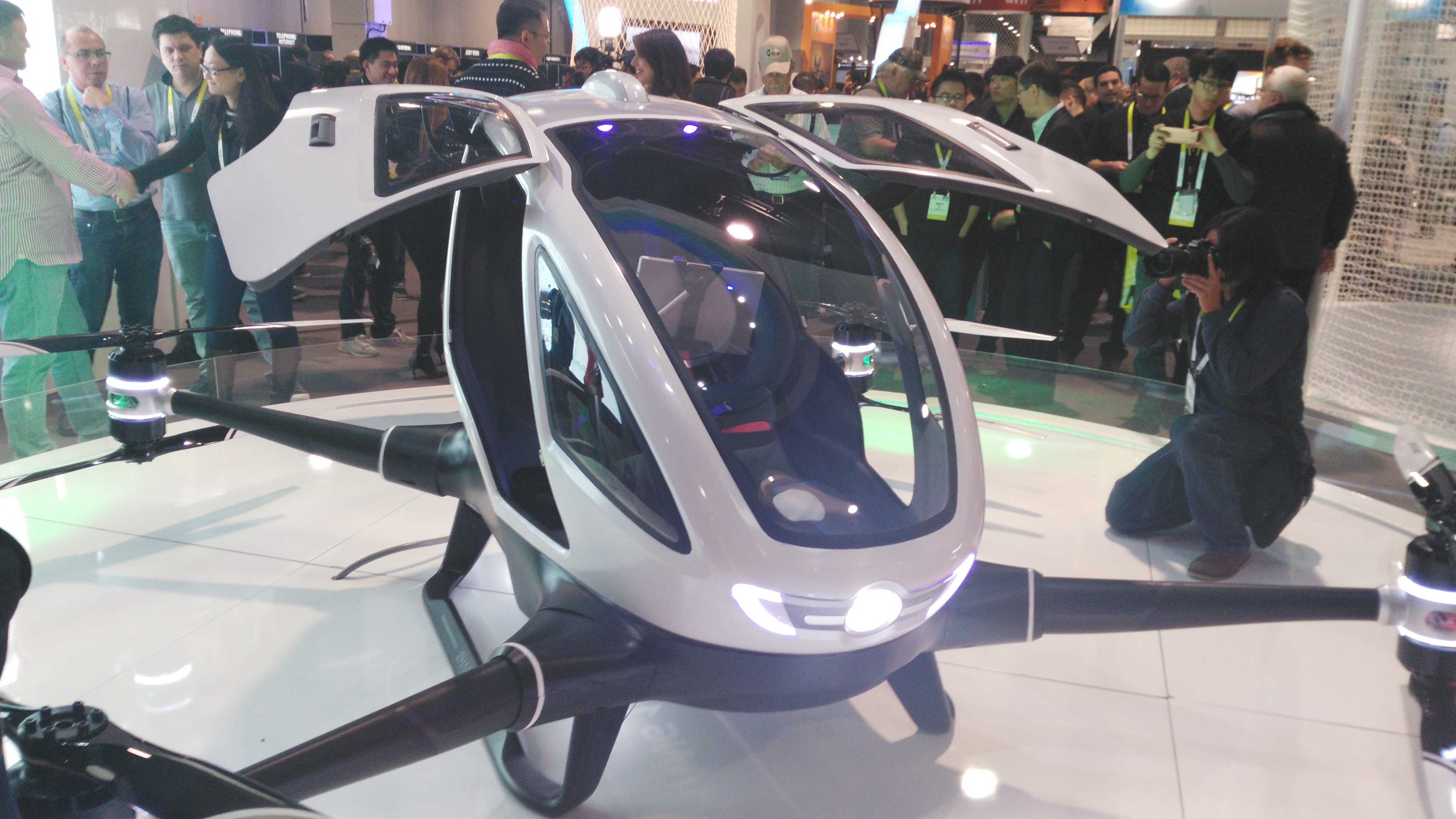 ehang 184 drone flying taxi ces 2016 img 20160106 122025 jpg