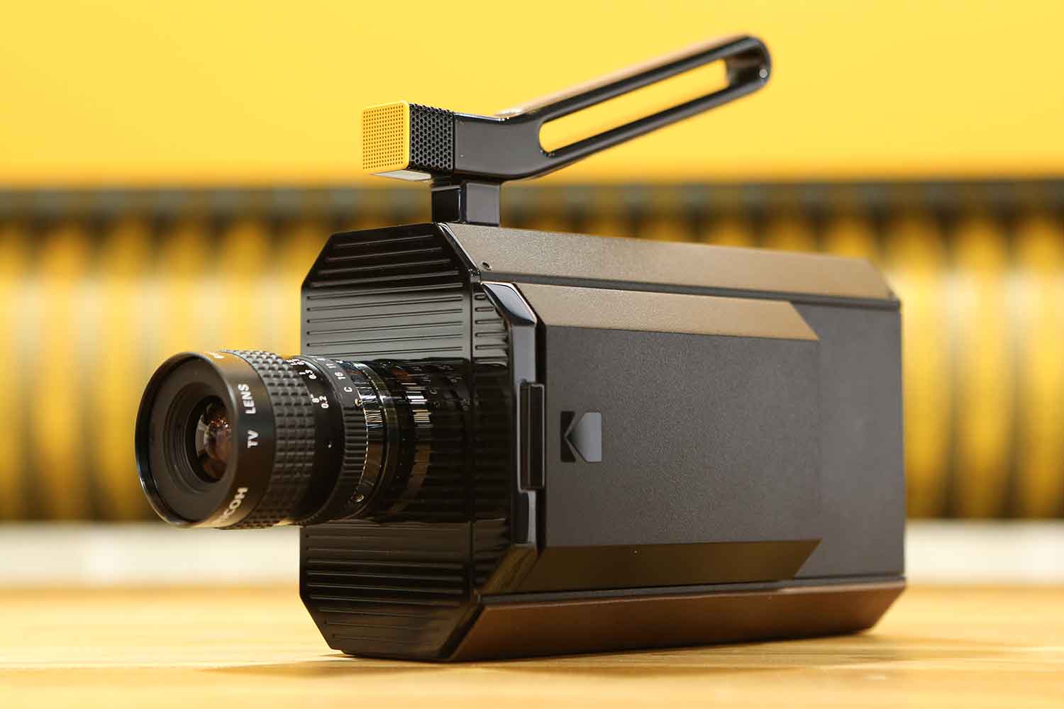 kodaks new super 8mm film camera merges past with future kodak 8 ax8a8260