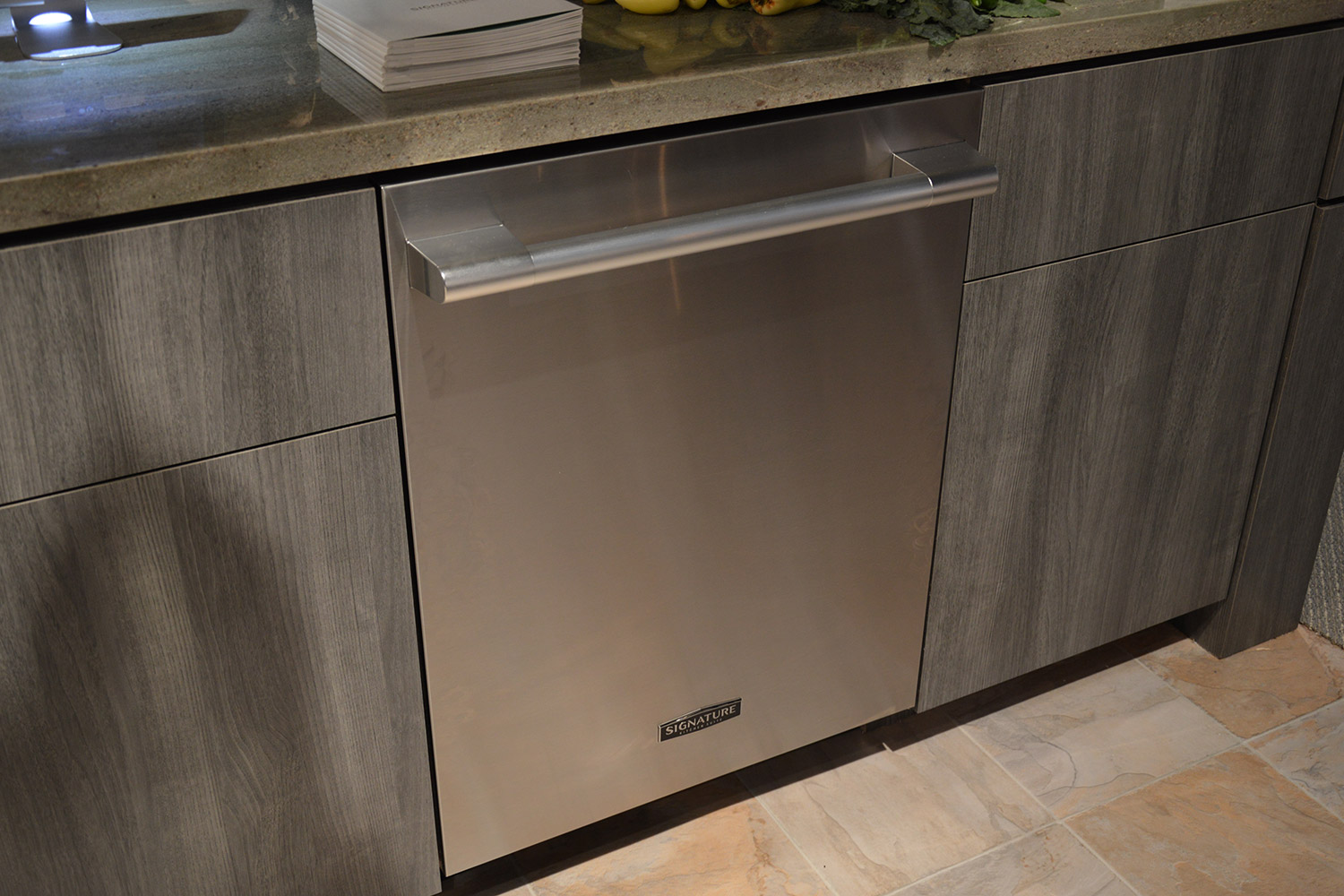 signature is a luxury smart appliance brand from lg kitchen suite dishwasher 0358