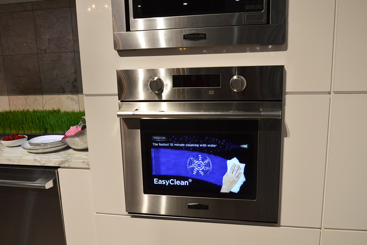 signature is a luxury smart appliance brand from lg kitchen suite wall oven 0374