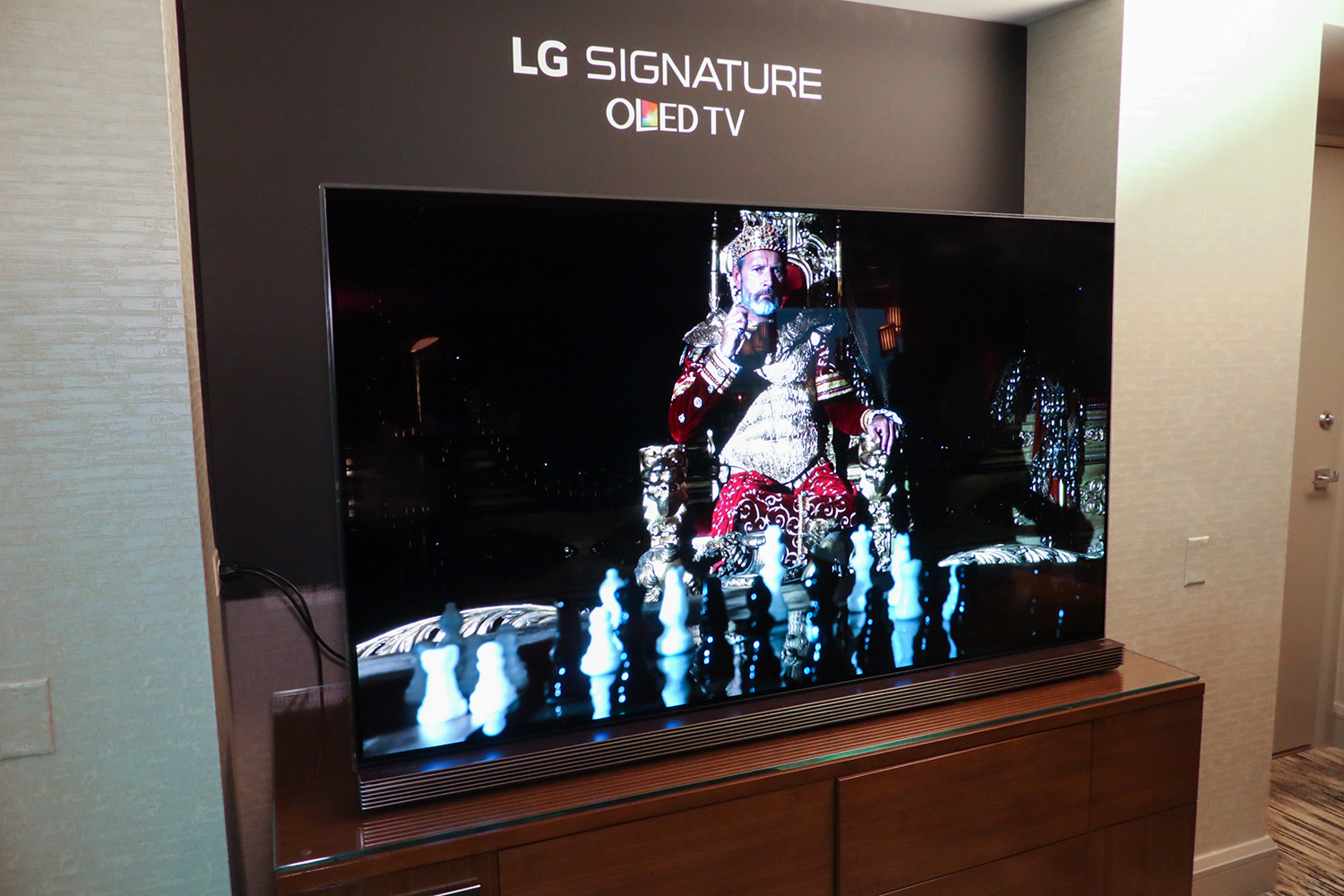 LG Signature OLED G6