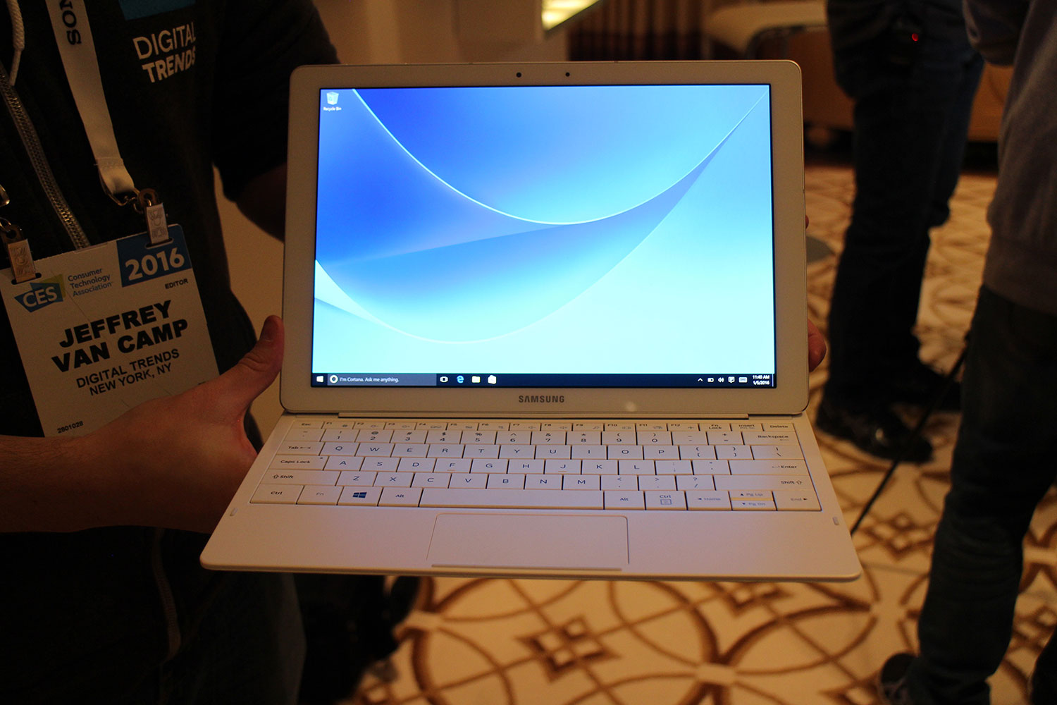 samsung tabpro s hands on ces 2016 galaxy 9786