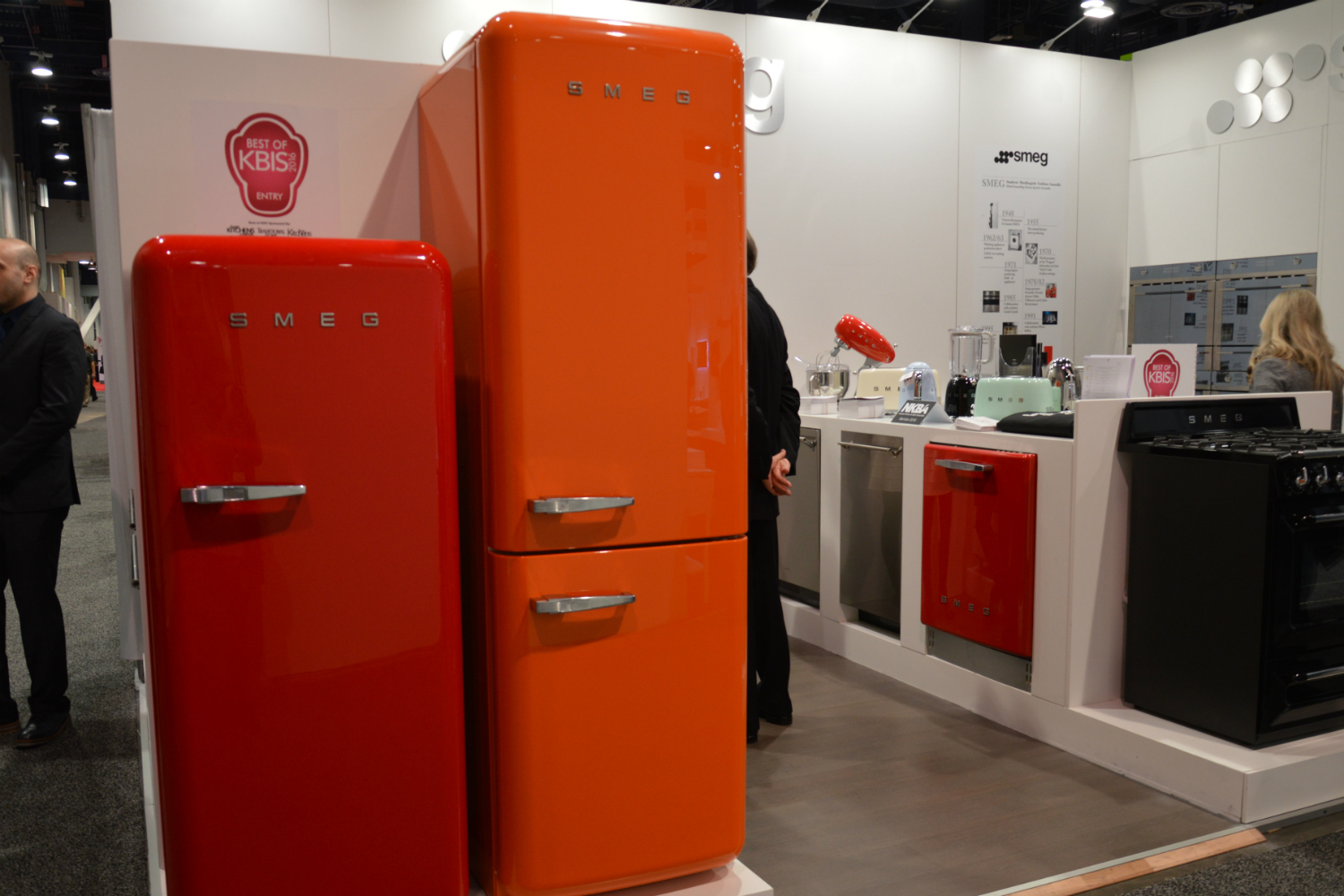 smeg introduces a retro dishwasher and bigger fridge 2