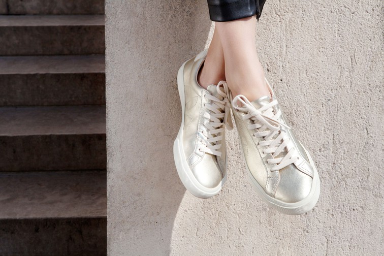 Veja sustainable sneakers - gold
